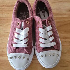 Olivia Miller Shoes ~ Girls Size 13